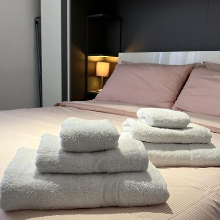 Rafael Milano - 10 Min From Linate Airport, Centrale Fs, Ospedale San Raffaele公寓 外观 照片